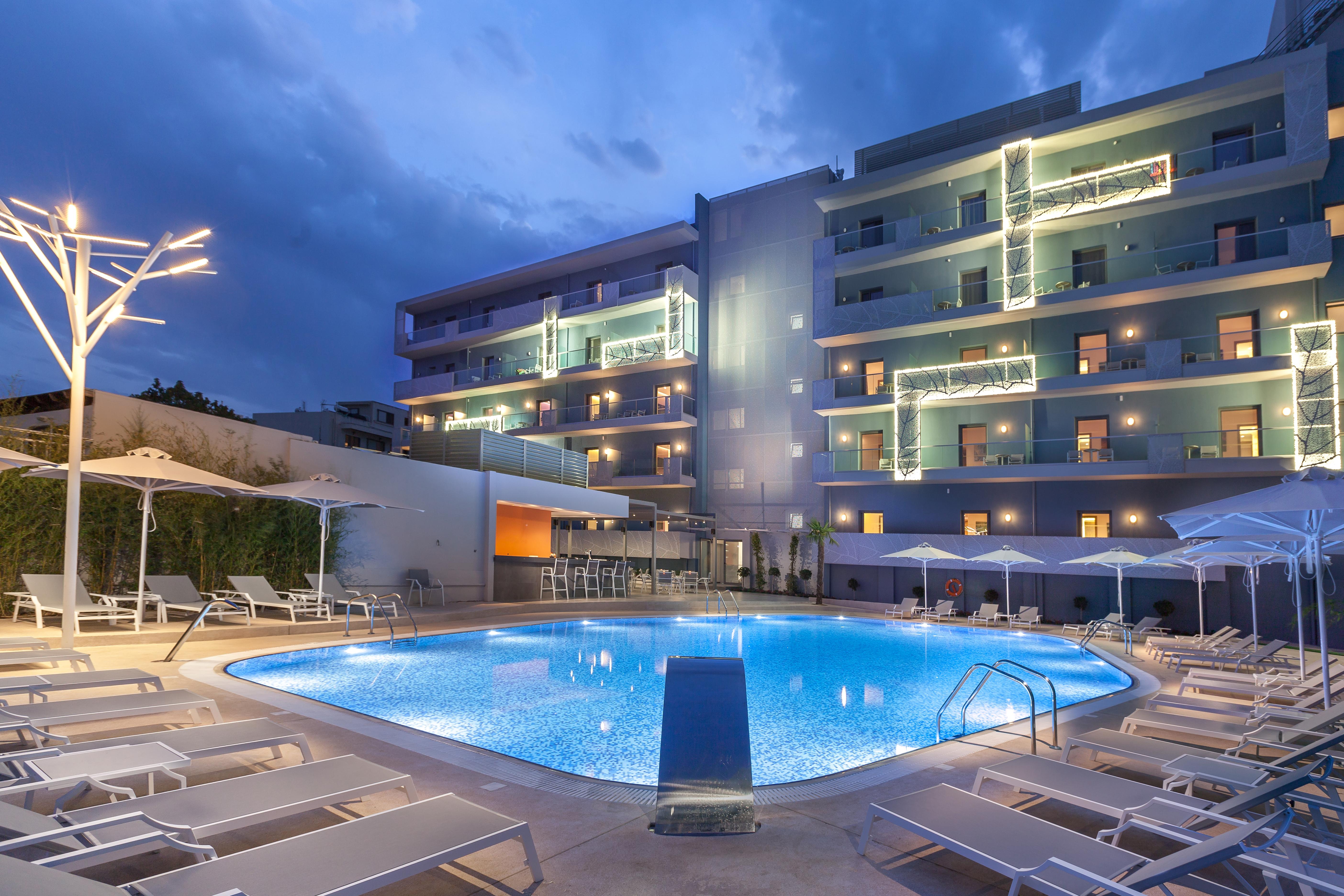 Blue Lagoon City Hotel Kosz Kültér fotó